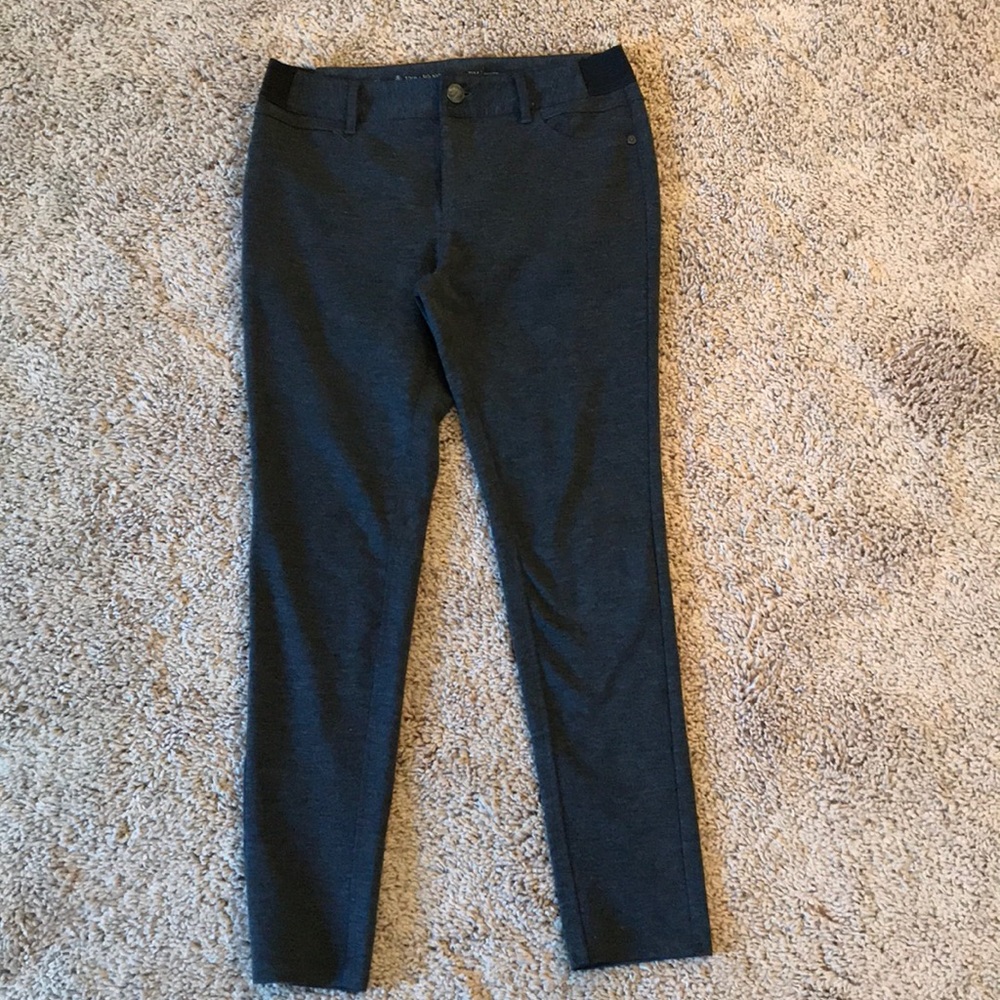 ✴️Simple Vera pants.